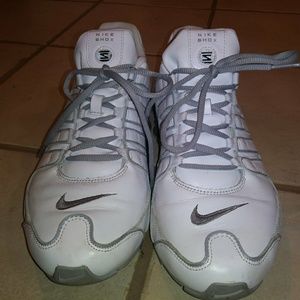 Nike iD Shox